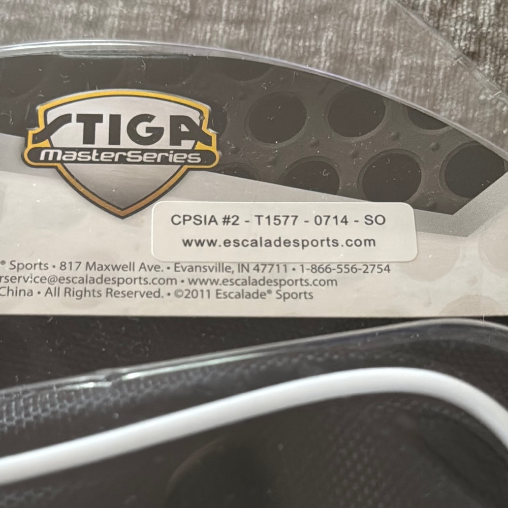 Stig Red and Gray Premium Racket Cover - Picture 5 of 7